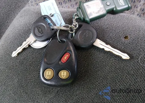 2003 Chevrolet Silverado 1500 Ls from USA, damaged, VIN 2GCEK19T131300562